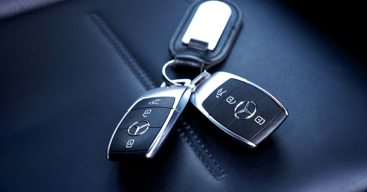 BMW car key fob — Locksmith Austell GA