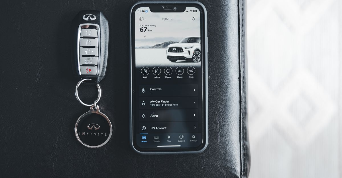 Nissan car key fob — Locksmith Austell GA