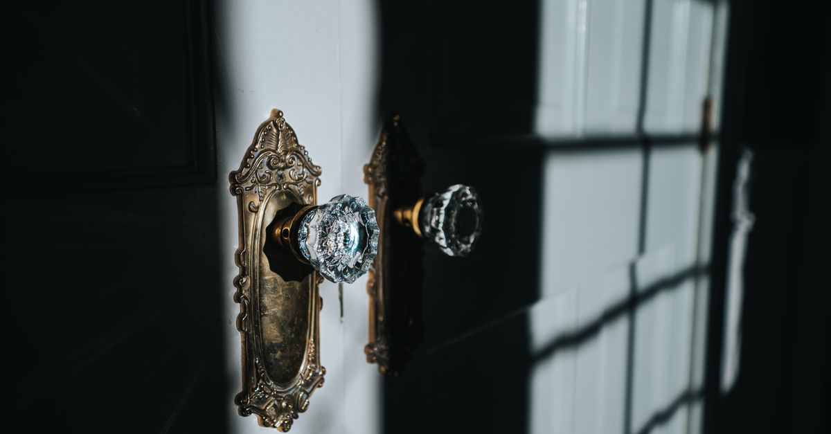 Door Knob Lock Rekey and Install: What the Service Actually Covers — Locksmith Austell GA